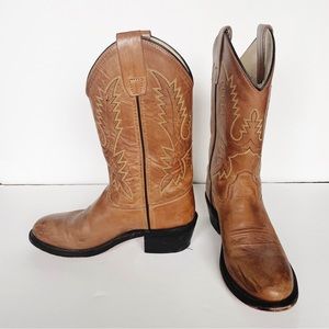 Kid’s Leather Cowboy Boots, size 3.5